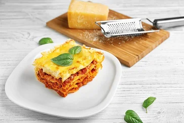 Toskánské lasagne zapečené s parmezánem